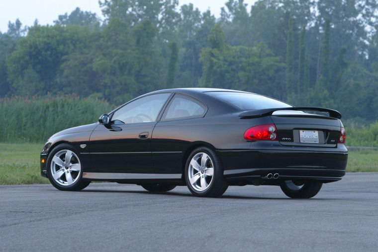 2004 Pontiac GTO Picture